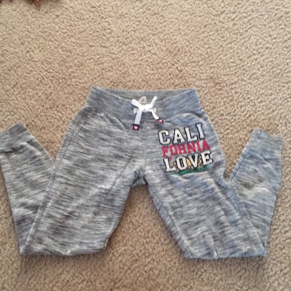 California love sweat pants 🦋😍